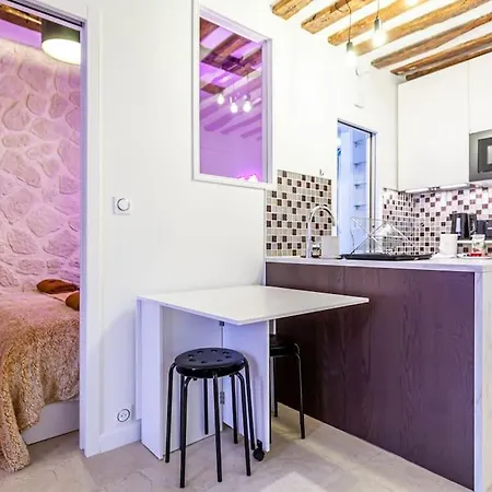 Appartamento At Place Bastille Near Metro And Maris Modern Comfort In The Heart Of Parisian History *